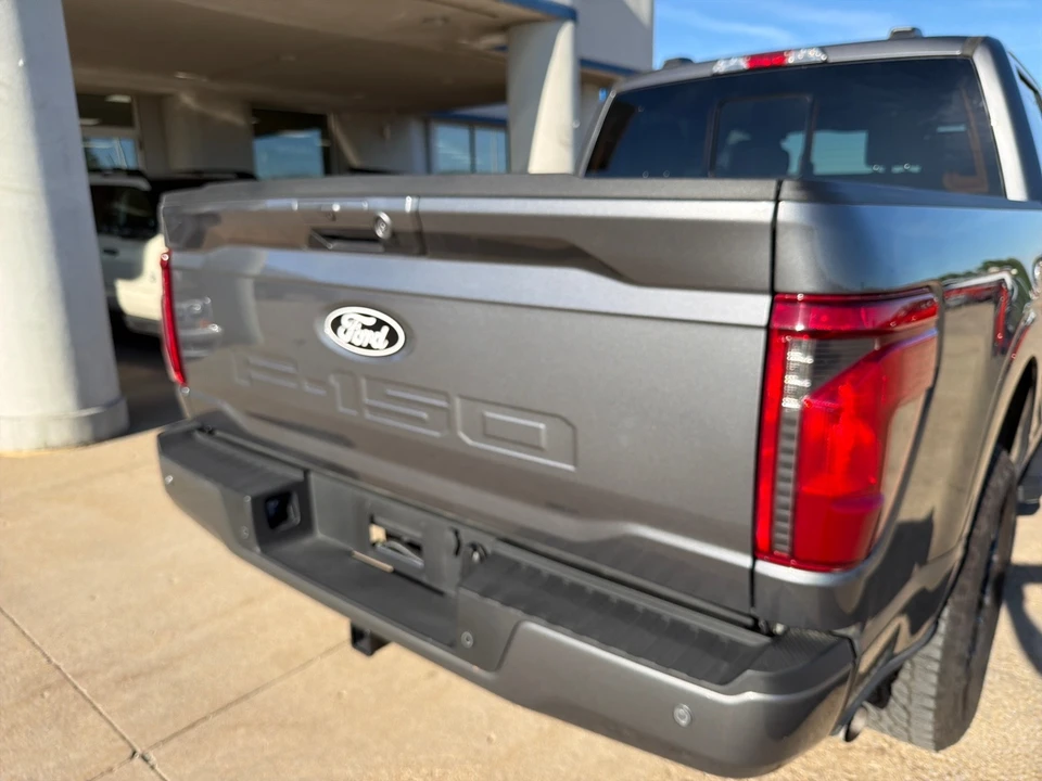 2025 Ford F-150 14th Gen - Image 10 of 31