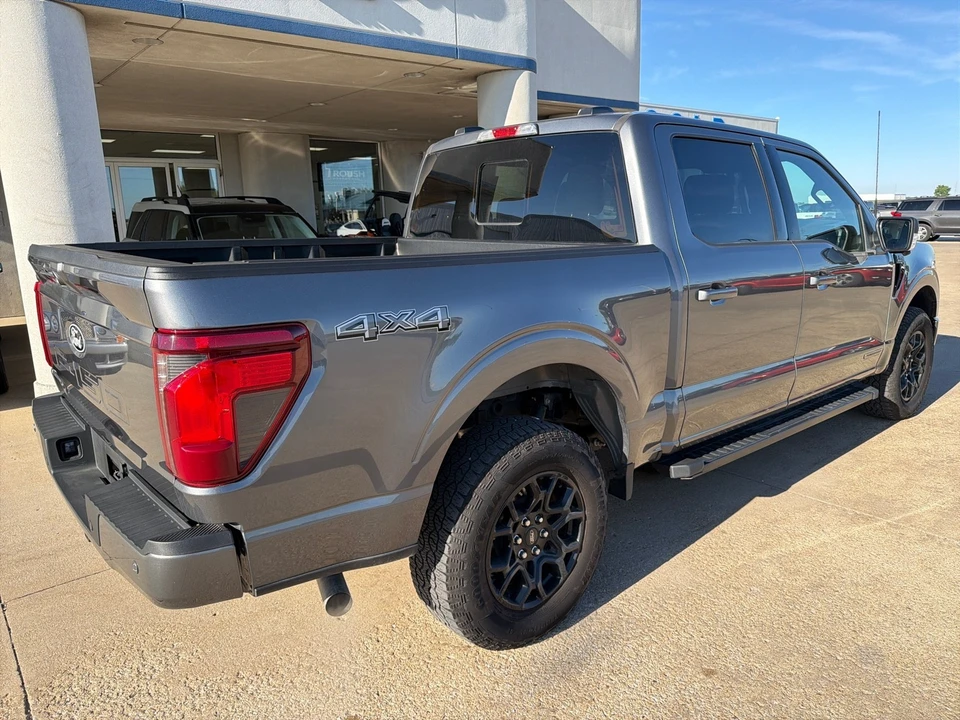 2025 Ford F-150 14th Gen - Image 2 of 31