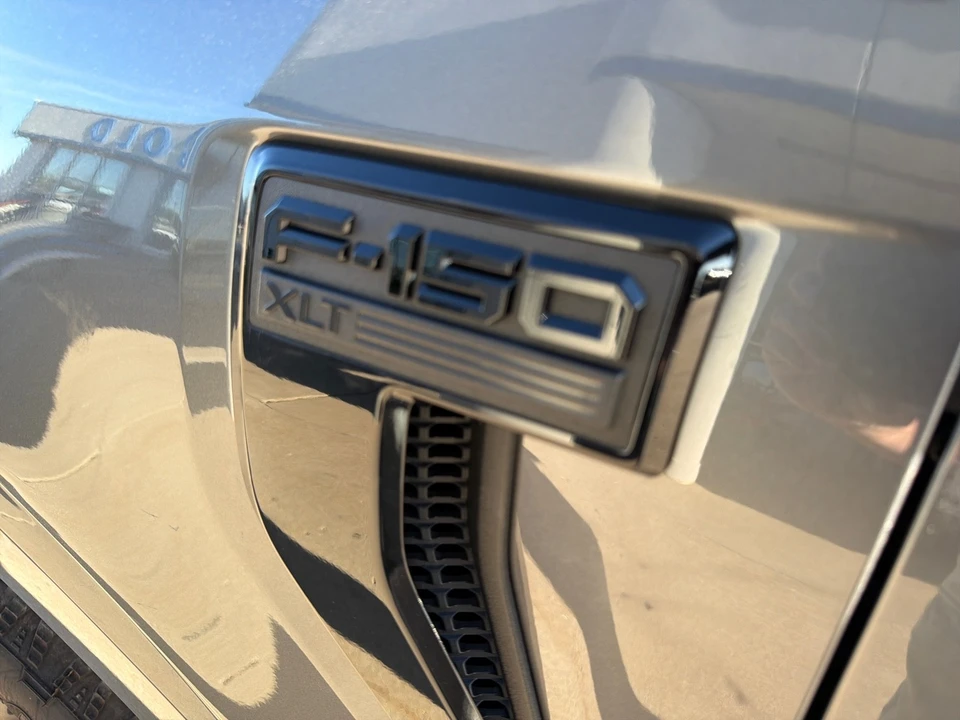 2025 Ford F-150 14th Gen - Image 19 of 31