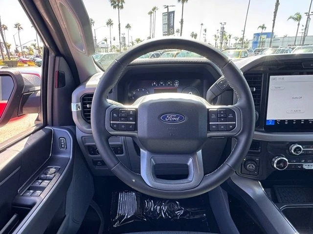 2025 Ford F-150 14th Gen - Image 21 of 30