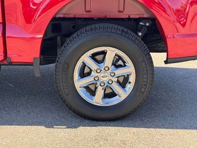 2025 Ford F-150 14th Gen - Image 14 of 30