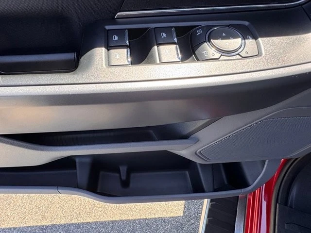 2025 Ford F-150 14th Gen - Image 16 of 30