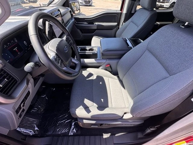 2025 Ford F-150 14th Gen - Image 17 of 30