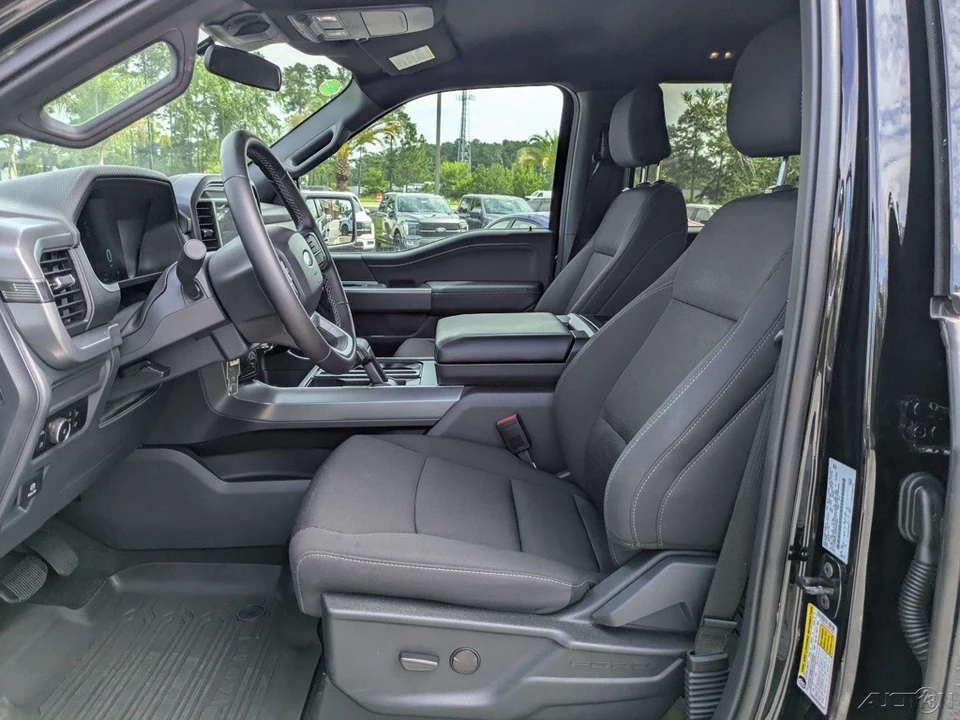 2025 Ford F-150 14th Gen - Image 9 of 17