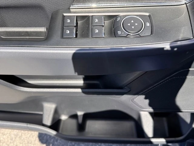 2025 Ford F-150 14th Gen - Image 16 of 30