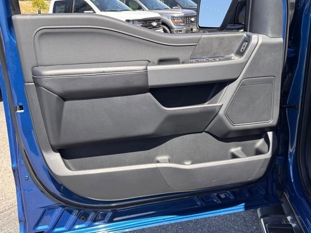 2025 Ford F-150 14th Gen - Image 15 of 30