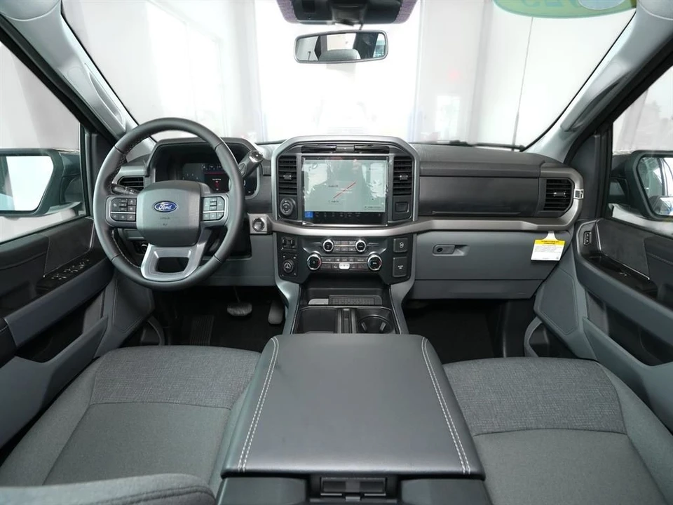 2025 Ford F-150 14th Gen - Image 16 of 21