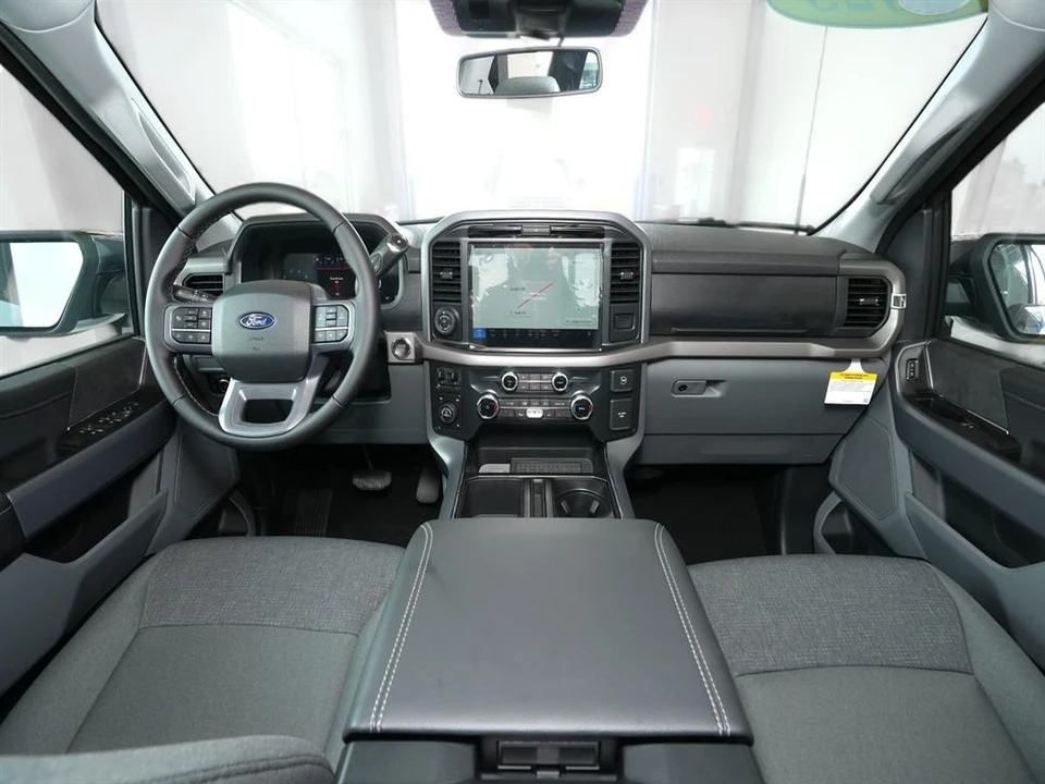 2025 Ford F-150 14th Gen - Image 13 of 18