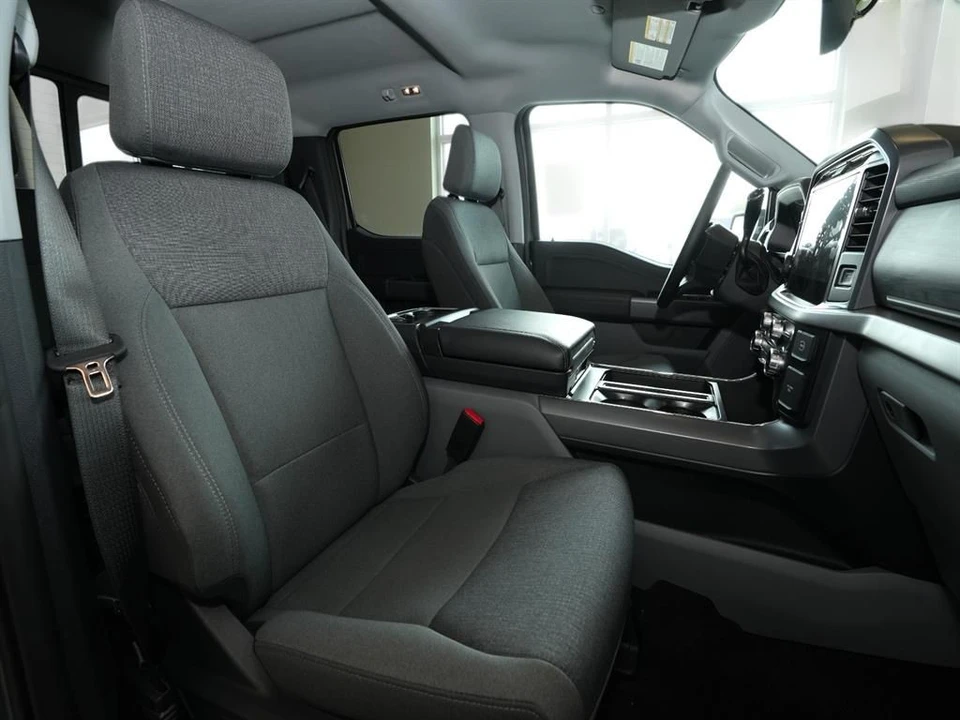 2025 Ford F-150 14th Gen - Image 16 of 18