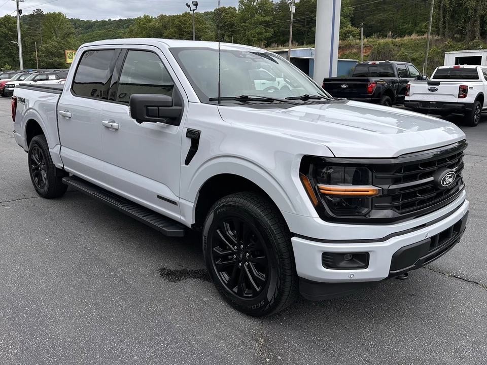 2025 Ford F-150 14th Gen - Image 4 of 31