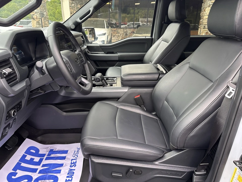 2025 Ford F-150 14th Gen - Image 12 of 31