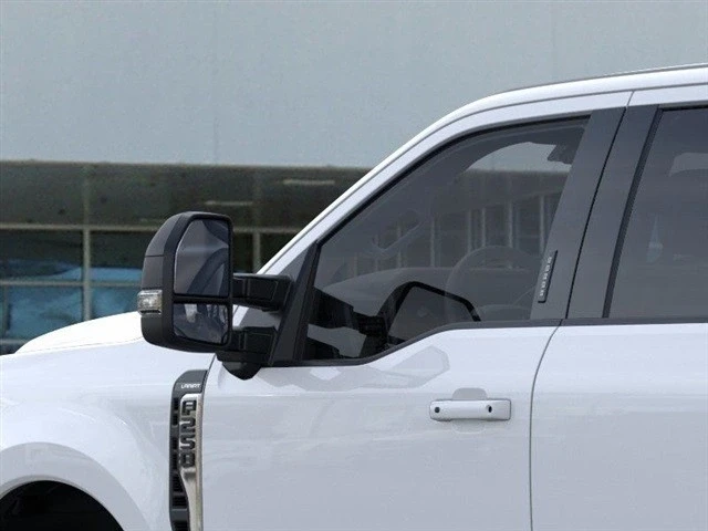 2025 Ford Super Duty 5th Gen - Image 20 of 21