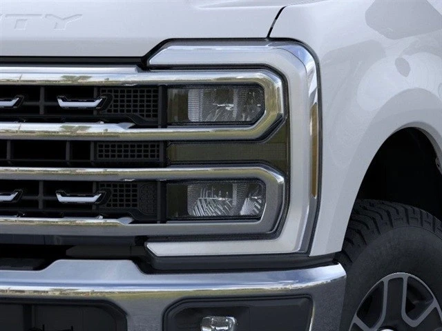 2025 Ford Super Duty 5th Gen - Image 18 of 21