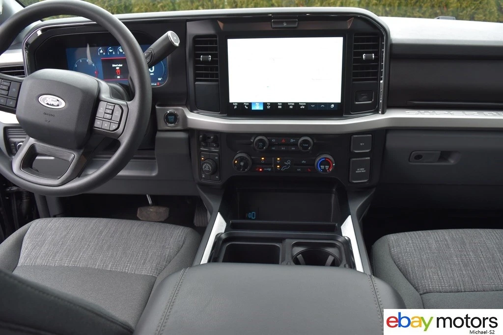 2025 Ford Super Duty 5th Gen - Image 15 of 21