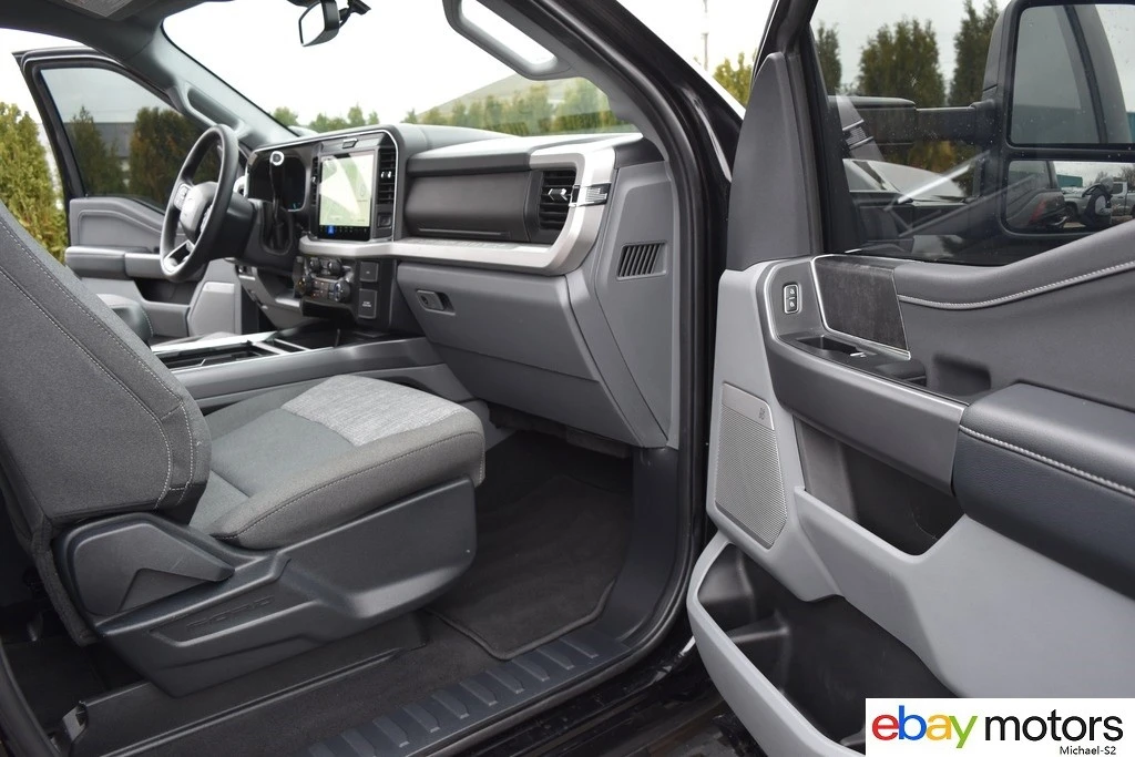 2025 Ford Super Duty 5th Gen - Image 16 of 21