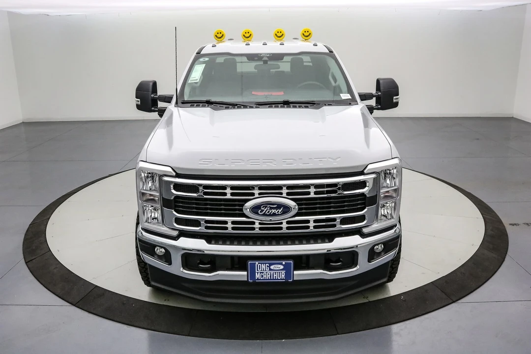 2025 Ford Super Duty 5th Gen - Image 12 of 21