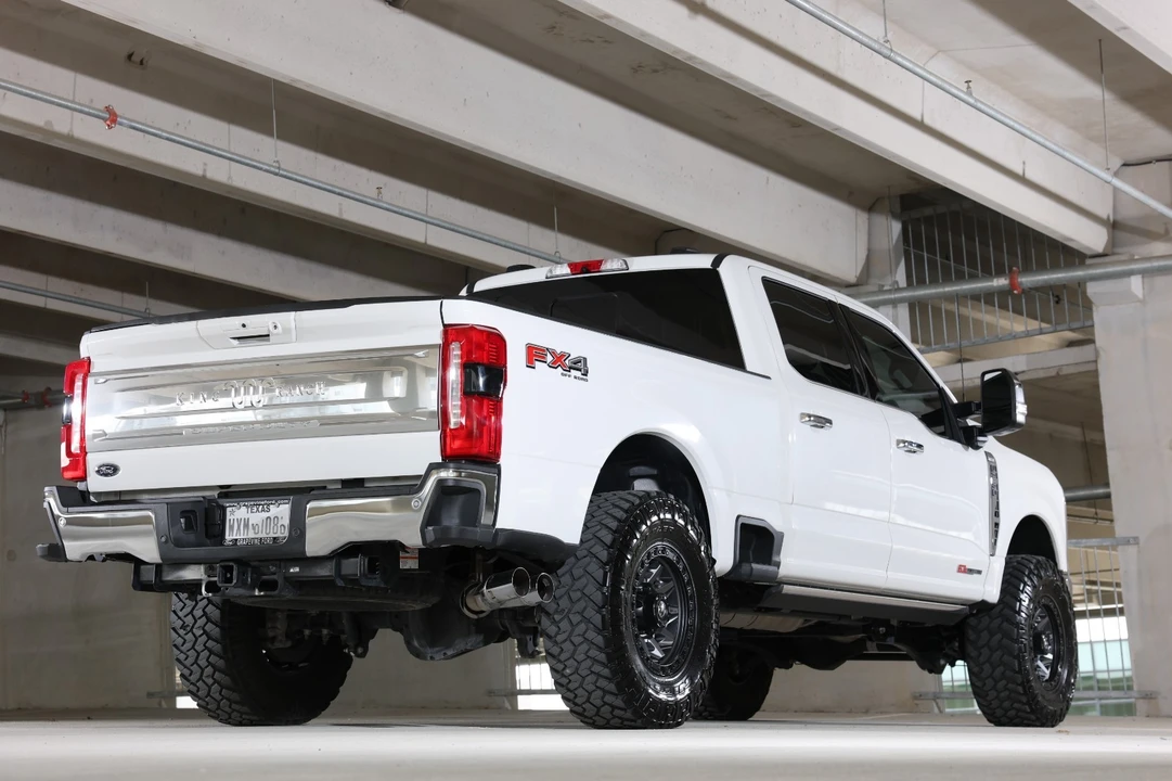 2025 Ford Super Duty 5th Gen - Image 2 of 12