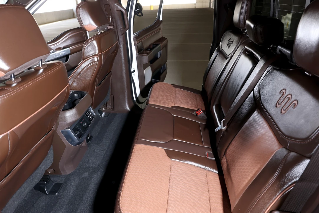 2025 Ford Super Duty 5th Gen - Image 4 of 12