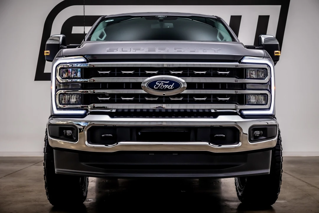 2025 Ford Super Duty 5th Gen - Image 3 of 12