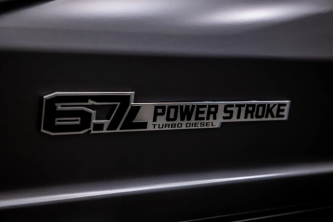 2025 Ford Super Duty 5th Gen - Image 17 of 21