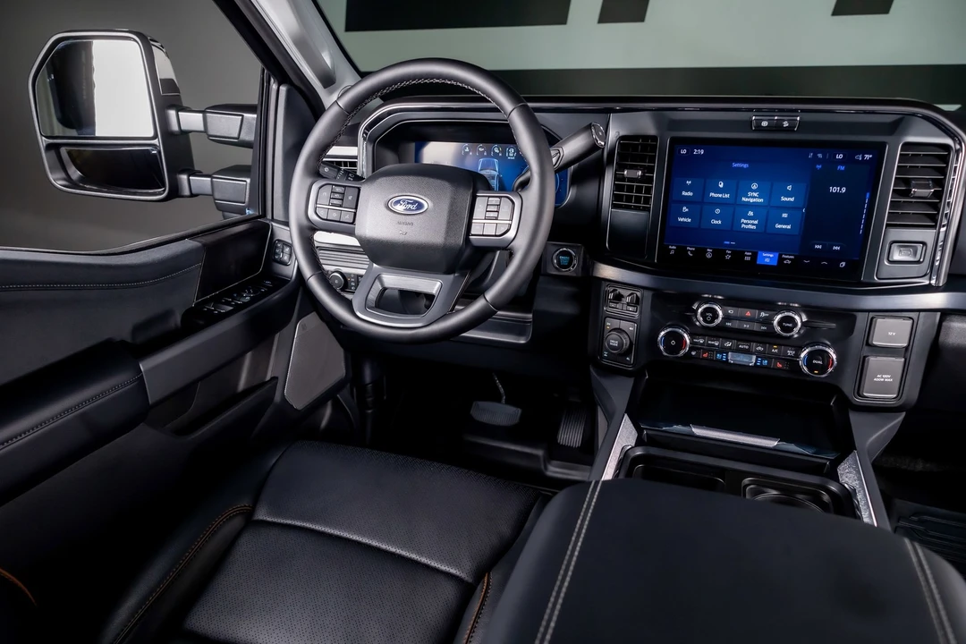 2025 Ford Super Duty 5th Gen - Image 7 of 12