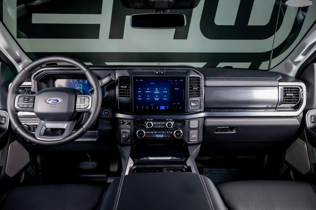 2025 Ford Super Duty 5th Gen - Image 2 of 12