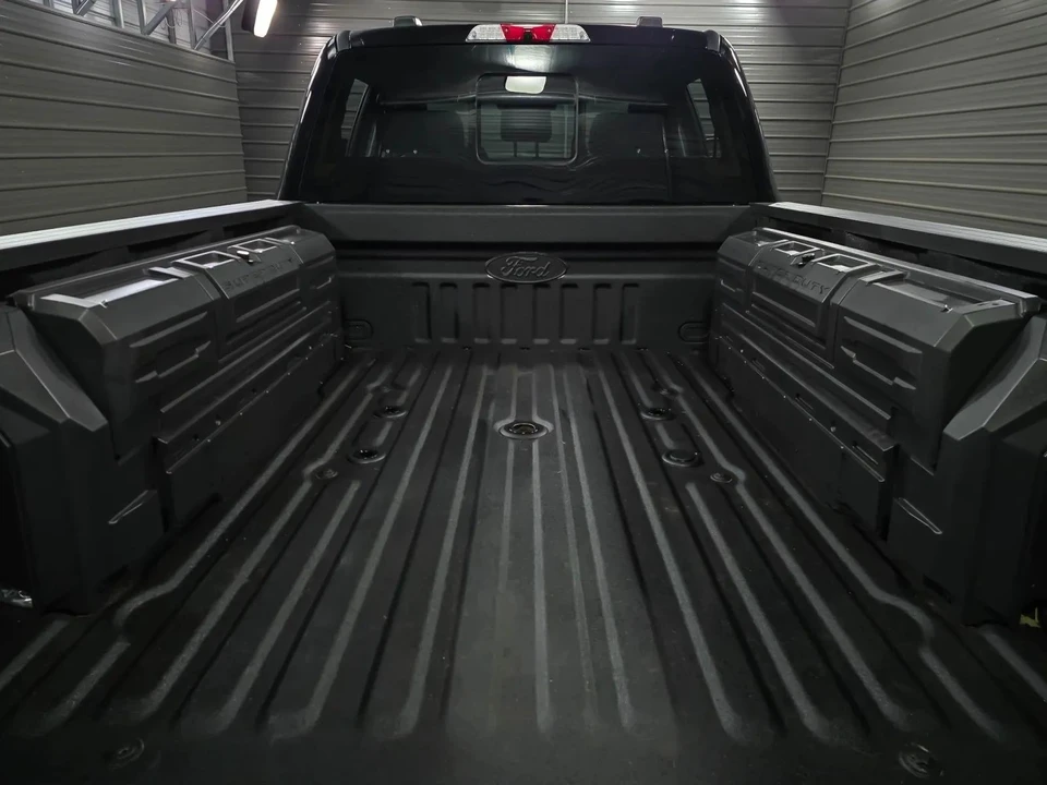 2025 Ford Super Duty 5th Gen - Image 11 of 12