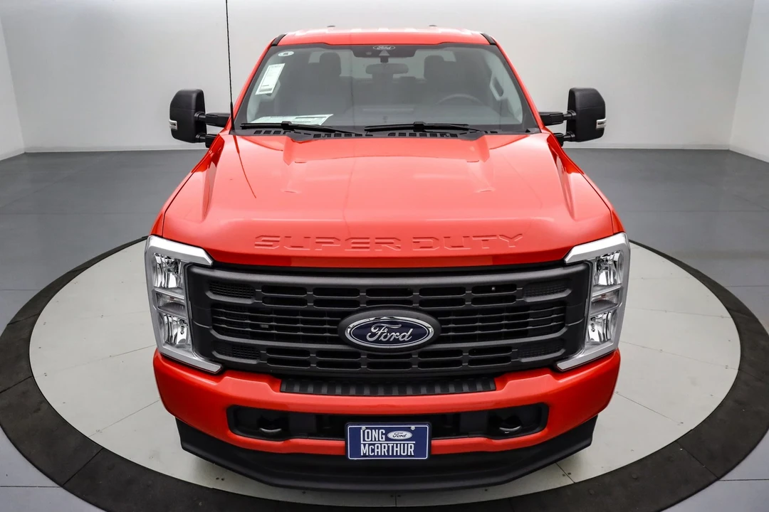 2025 Ford Super Duty 5th Gen - Image 12 of 21