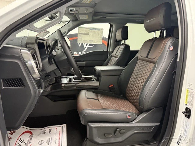 2025 Ford Super Duty 5th Gen - Image 11 of 12