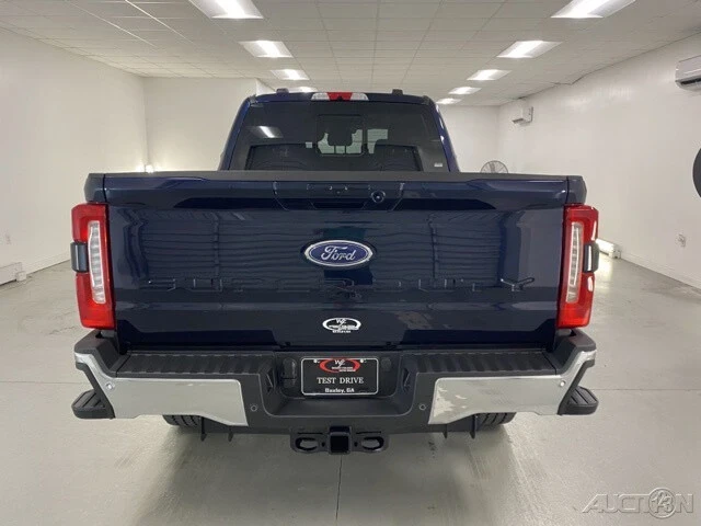 2025 Ford Super Duty 5th Gen - Image 7 of 12