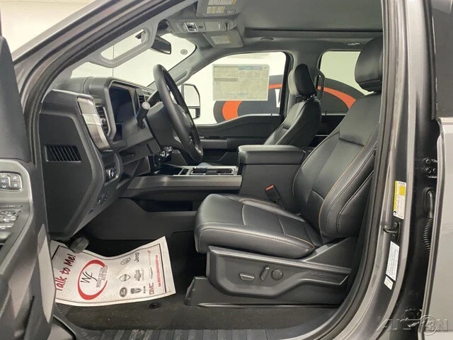 2025 Ford Super Duty 5th Gen - Image 11 of 12