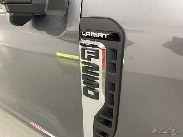 2025 Ford Super Duty 5th Gen - Image 5 of 12