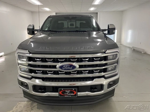 2025 Ford Super Duty 5th Gen - Image 2 of 12