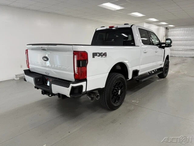 2025 Ford Super Duty 5th Gen - Image 5 of 12