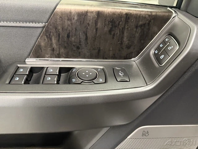2025 Ford Super Duty 5th Gen - Image 12 of 12