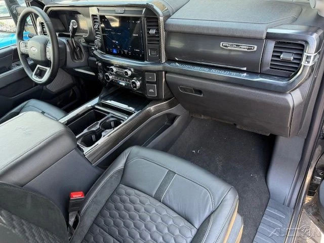 2025 Ford Super Duty 5th Gen - Image 18 of 21