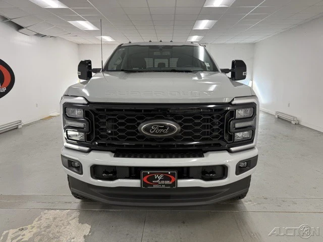 2025 Ford Super Duty 5th Gen - Image 2 of 12