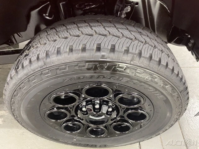 2025 Ford Super Duty 5th Gen - Image 4 of 12