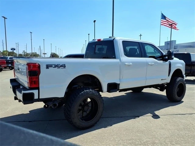 2025 Ford Super Duty 5th Gen - Image 2 of 10