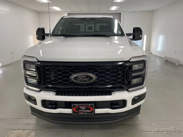 2025 Ford Super Duty 5th Gen - Image 2 of 12