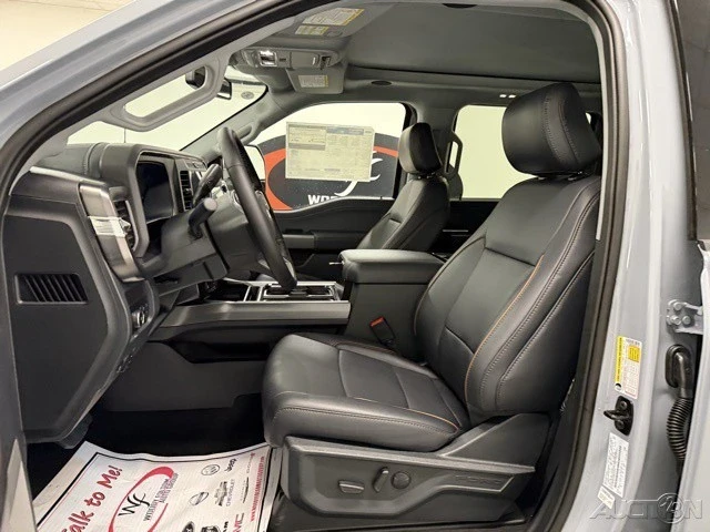 2025 Ford Super Duty 5th Gen - Image 9 of 12