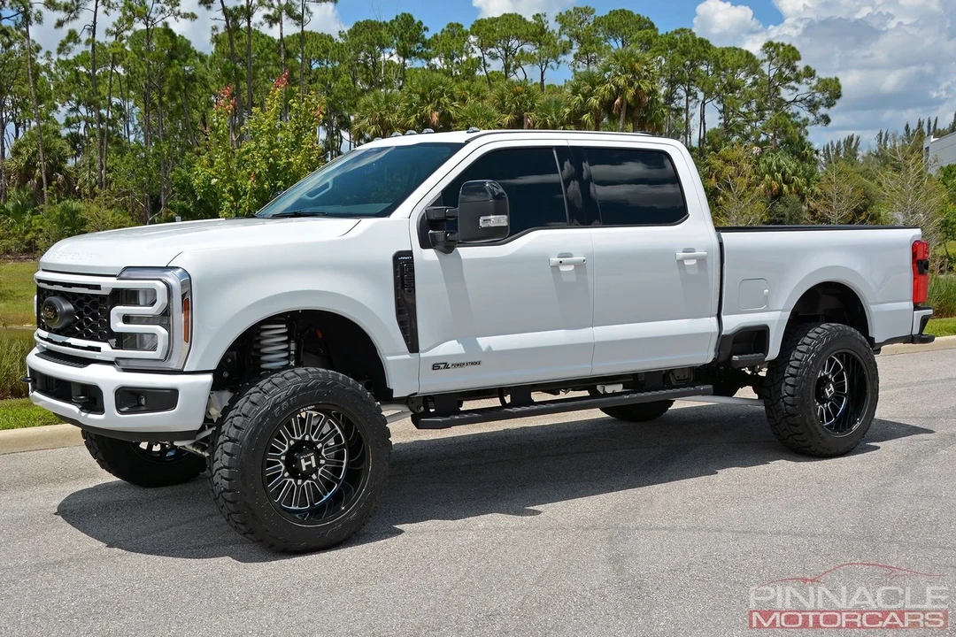 2025 Ford Super Duty 5th Gen - Image 10 of 21