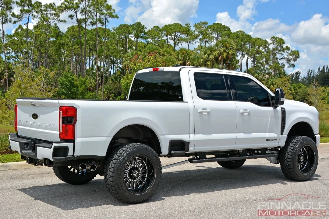 2025 Ford Super Duty 5th Gen - Image 9 of 21