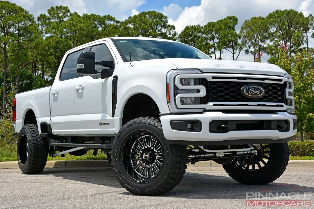 2025 Ford Super Duty 5th Gen - Image 5 of 21