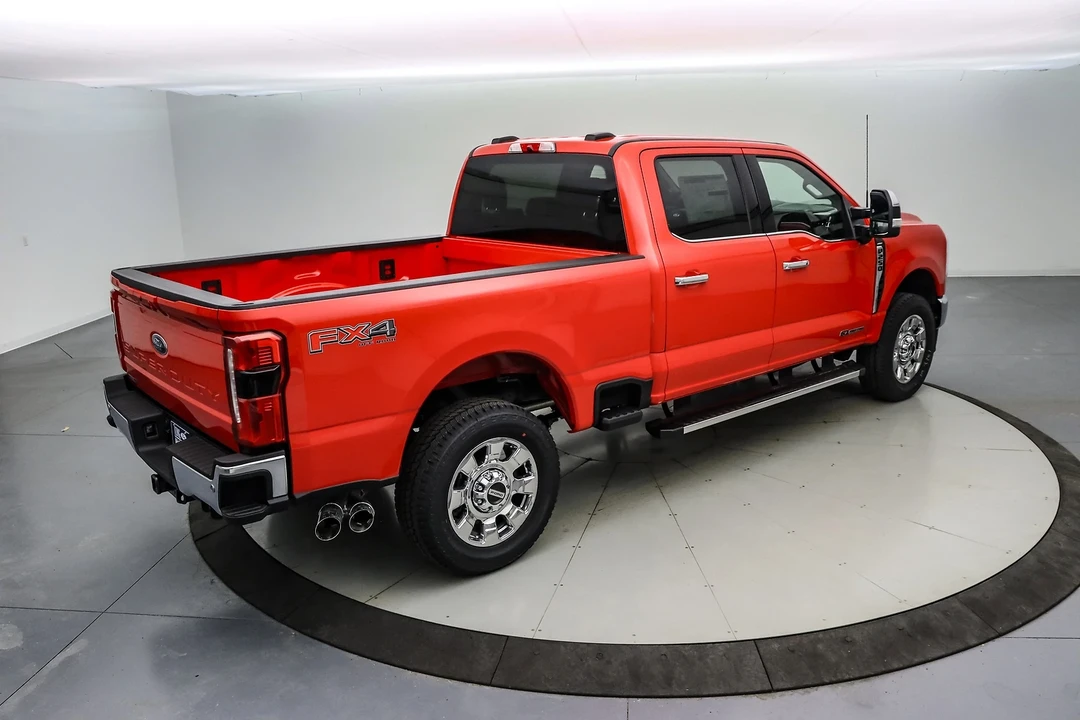 2025 Ford Super Duty 5th Gen - Image 5 of 21