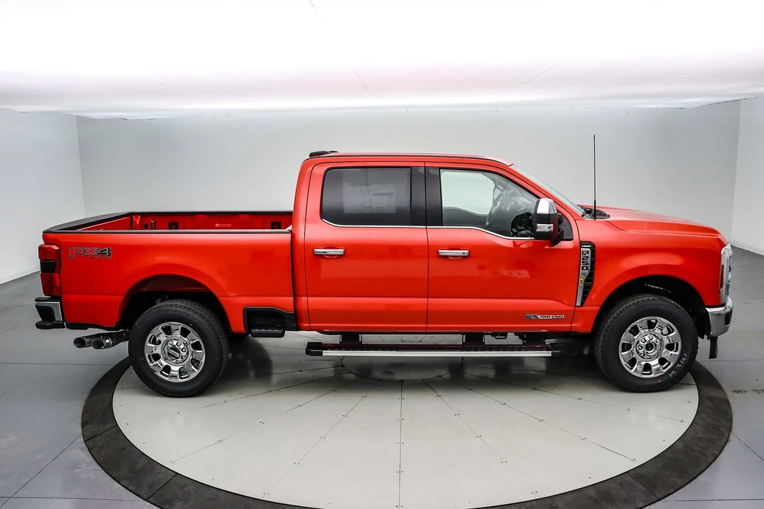 2025 Ford Super Duty 5th Gen - Image 4 of 21