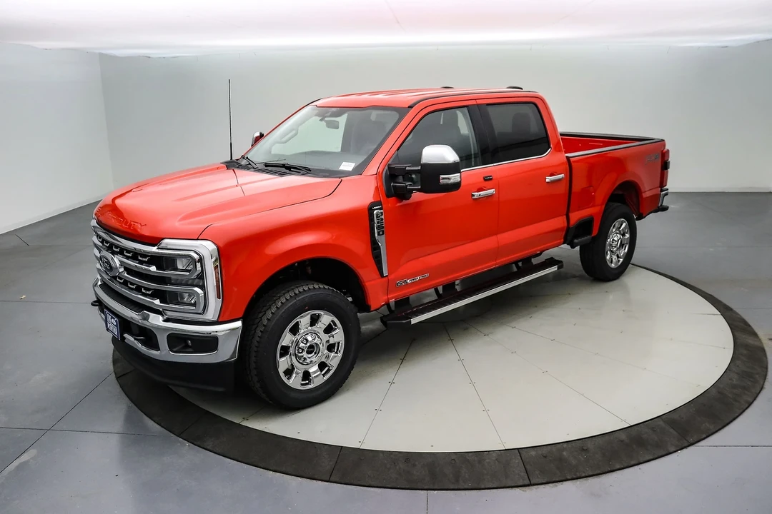 2025 Ford Super Duty 5th Gen - Image 10 of 21