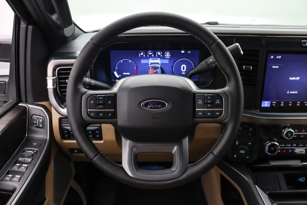 2025 Ford Super Duty 4th Gen - Image 16 of 21