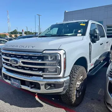 2025 Ford F-250 Lariat Crew Cab