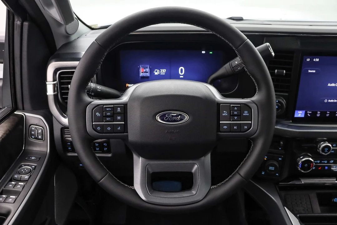 2025 Ford Super Duty 5th Gen - Image 17 of 21